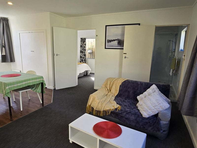 58 Owhiro Bay Parade, Ōwhiro Bay, Wellington - Carousel 2