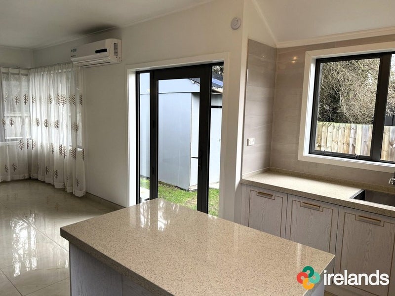 9A Piko Crescent, Riccarton, Christchurch - Carousel 2