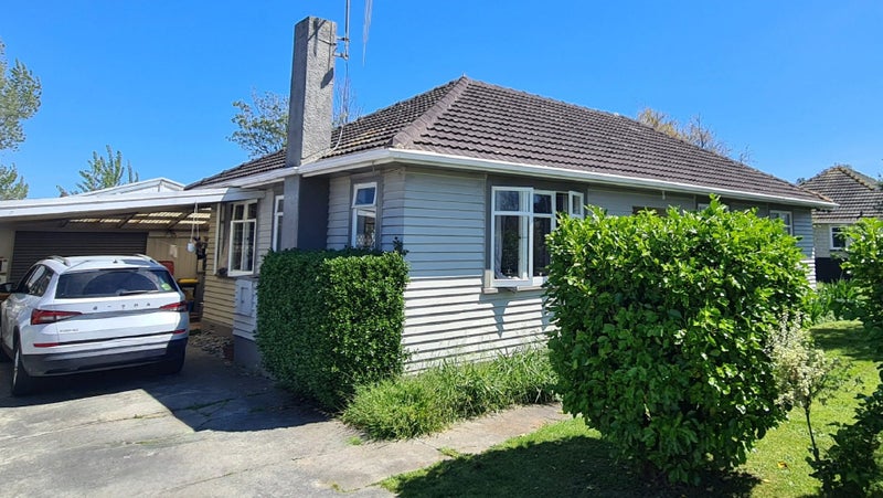 11 Kirk Street, Otaki - Carousel 2