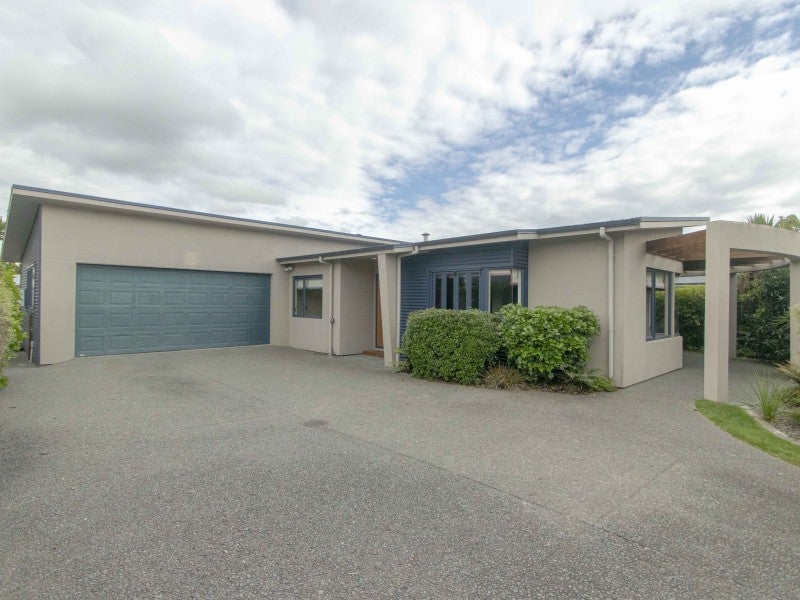 16A Burness Road, Greenmeadows, Napier - Carousel 1