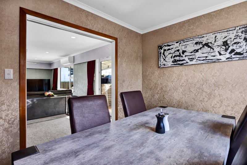 5 Scott Street, Moturoa, New Plymouth - Carousel 2