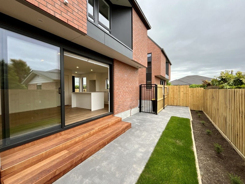 4/33 Harker Street, Spreydon, Christchurch - Carousel 15