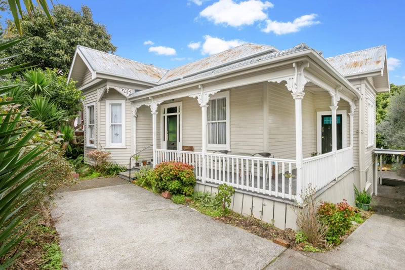 16 Sandringham Road, Mount Eden, Auckland - Carousel 2