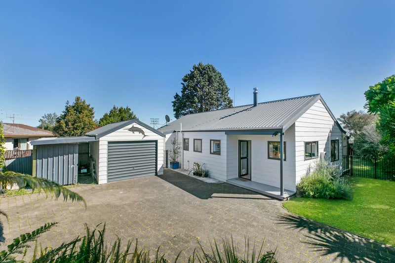 7 Lochinvar Place, Hairini, Tauranga - Carousel 1