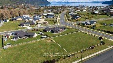 2 Lancewood Way, Kinloch, Taupo - Carousel 1