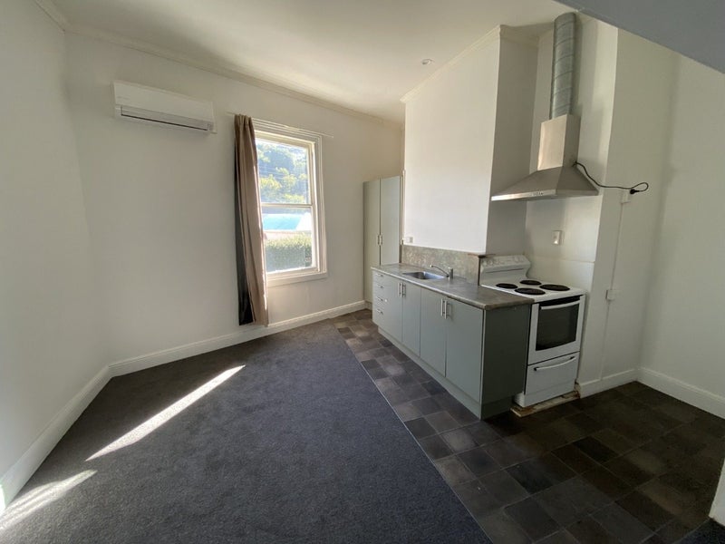 8 Norwood Street, Normanby, Dunedin - Carousel 2