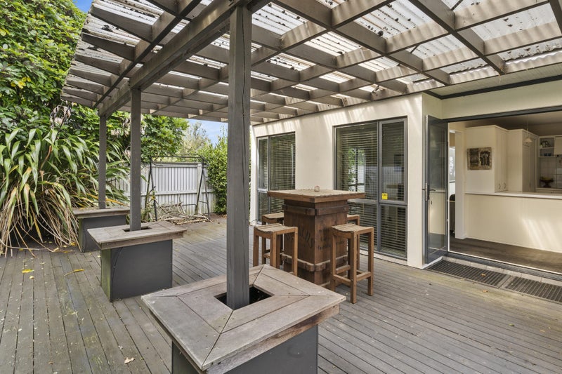 63 Chesterfield Mews, Russley, Christchurch - Carousel 2