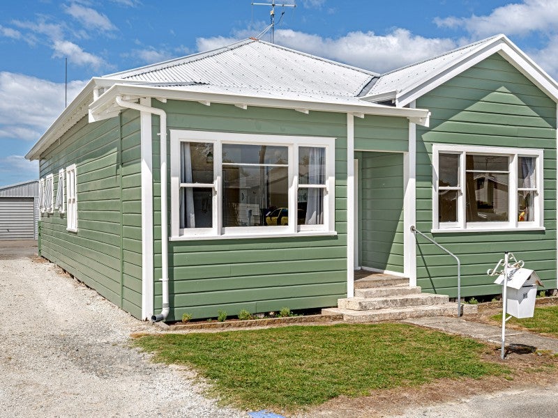 18 Desmond Road, Te Hapara, Gisborne - Carousel 19