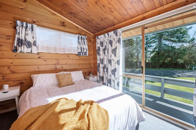 2 Cooper Avenue, Holdens Bay, Rotorua - Carousel 6