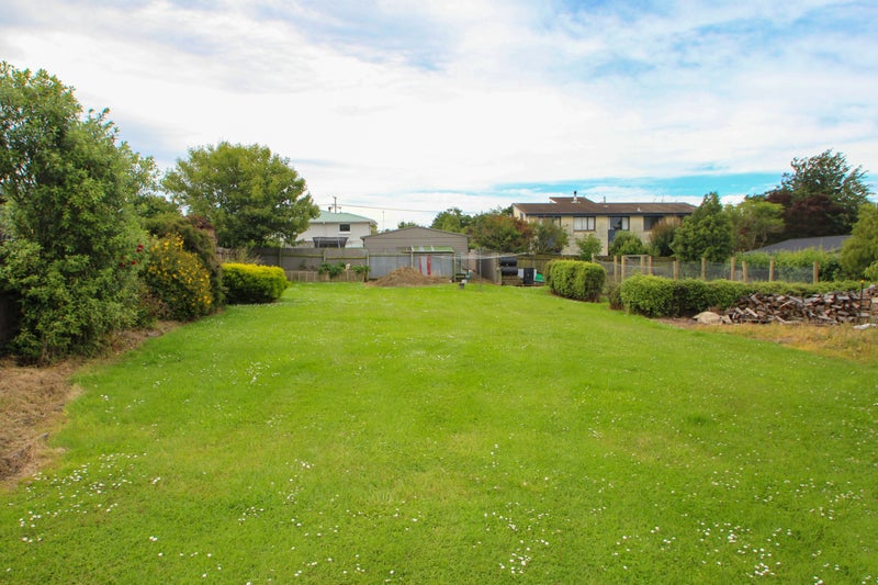 7 Evered Street, Weston, Oamaru - Carousel 1