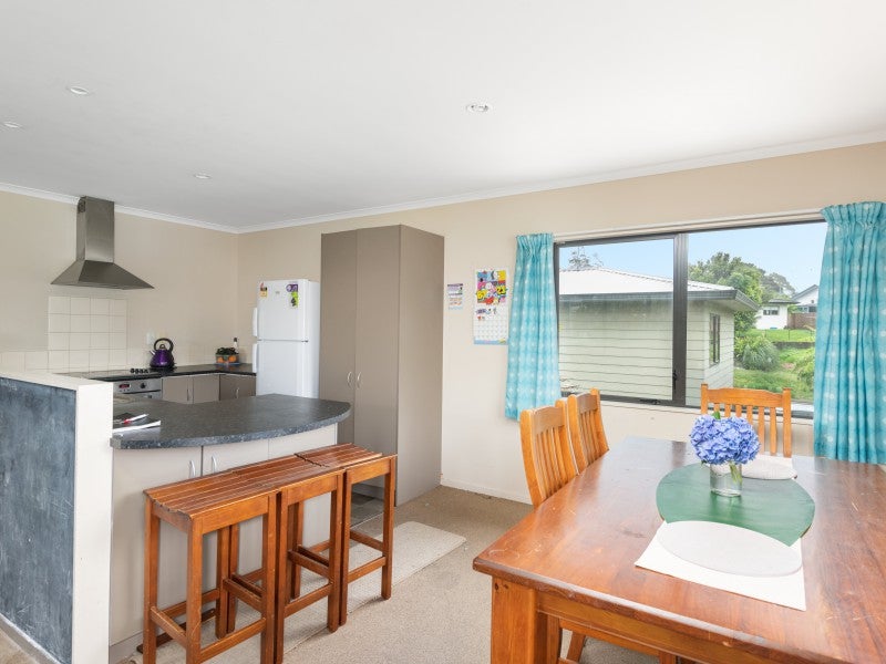 101B Sherwood Street, Bellevue, Tauranga - Carousel 2