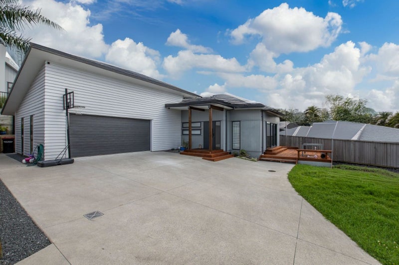 27 Hass Drive, Ohauiti, Tauranga - Carousel 1