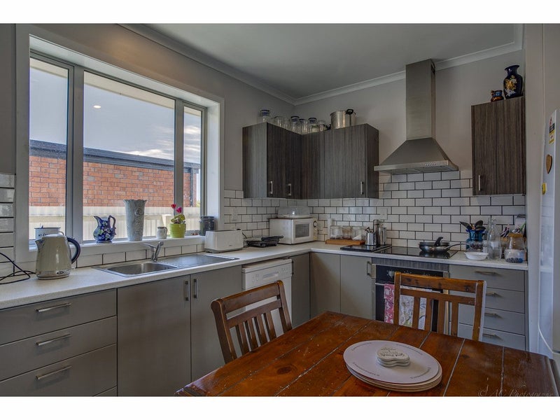 23 Selwyn Street, Maori Hill, Timaru - Carousel 2