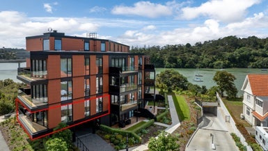 101/12 Marlborough Crescent, Hobsonville, Auckland - Carousel 1