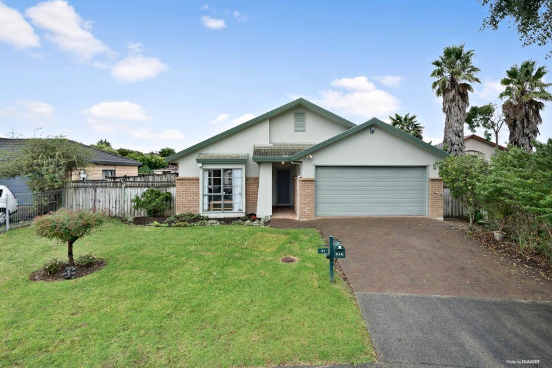 61 Sheriff Place, Randwick Park, Auckland - Carousel 1