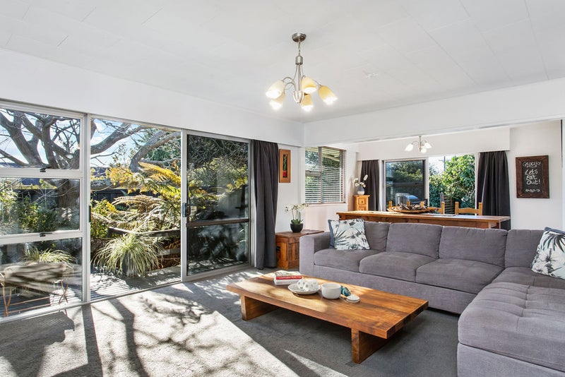 1A Inwoods Road, Parklands, Christchurch - Carousel 2