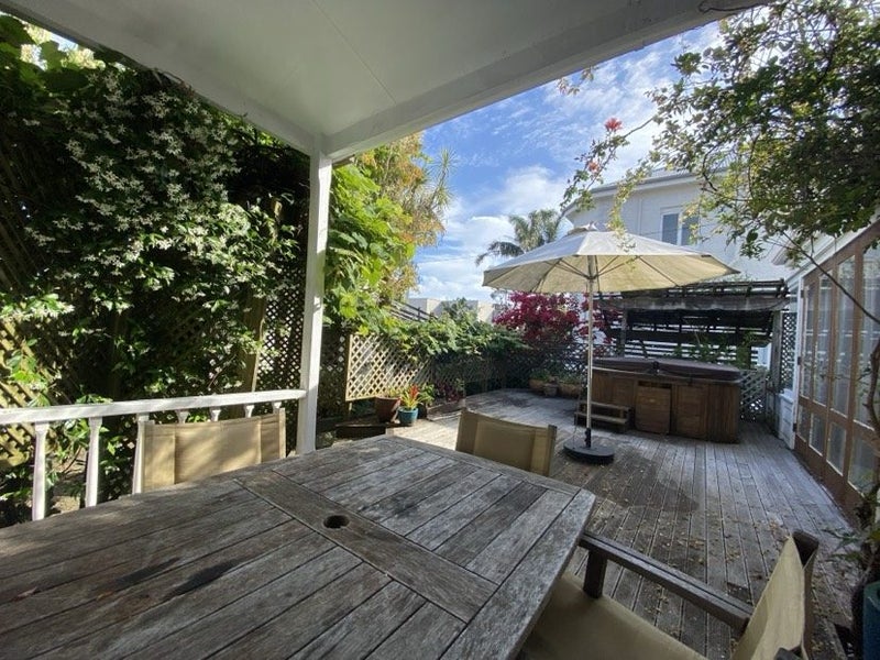 2/4 Amiria Street, Saint Marys Bay, Auckland - Carousel 18