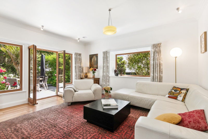 60 Glen Road, Kelburn, Wellington - Carousel 2