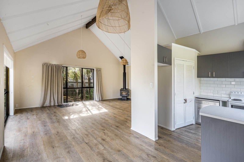1/165 Balmain Road, Birkenhead, Auckland - Carousel 1