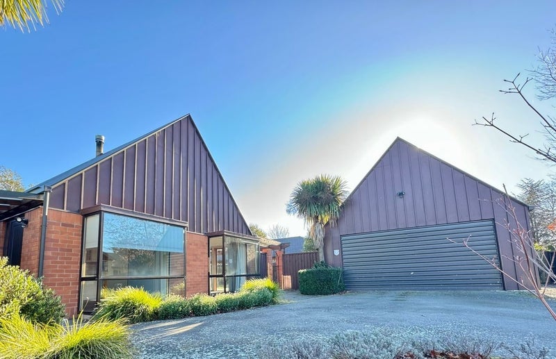 38 Oakden Drive, Darfield, Darfield - Carousel 1