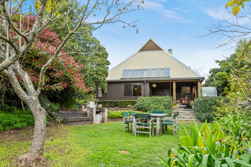 39 Vicarage Road, Puketapu - Carousel 2