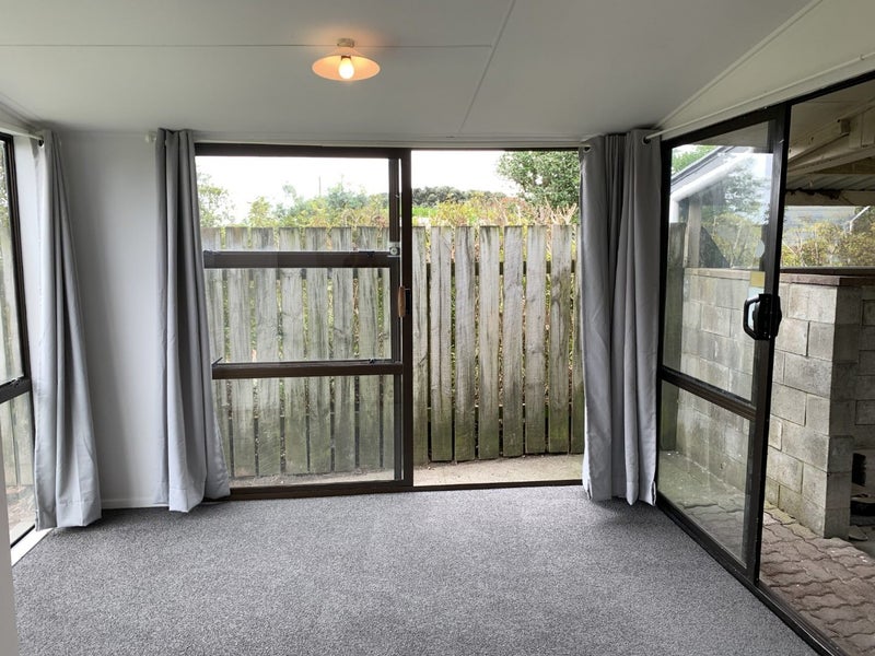 27 Ngaio Street, Otaki Beach, Otaki - Carousel 2