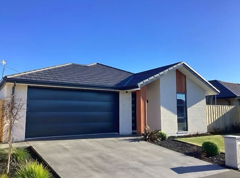 5 Selfe Crescent, Burwood, Christchurch - Carousel 2