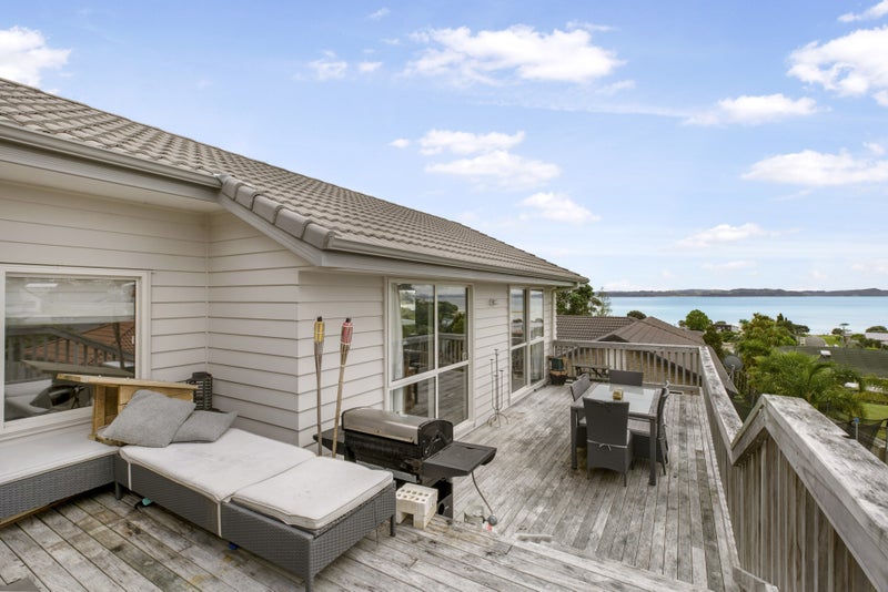 966A Whangaparaoa Road, Manly, Whangaparaoa - Carousel 2