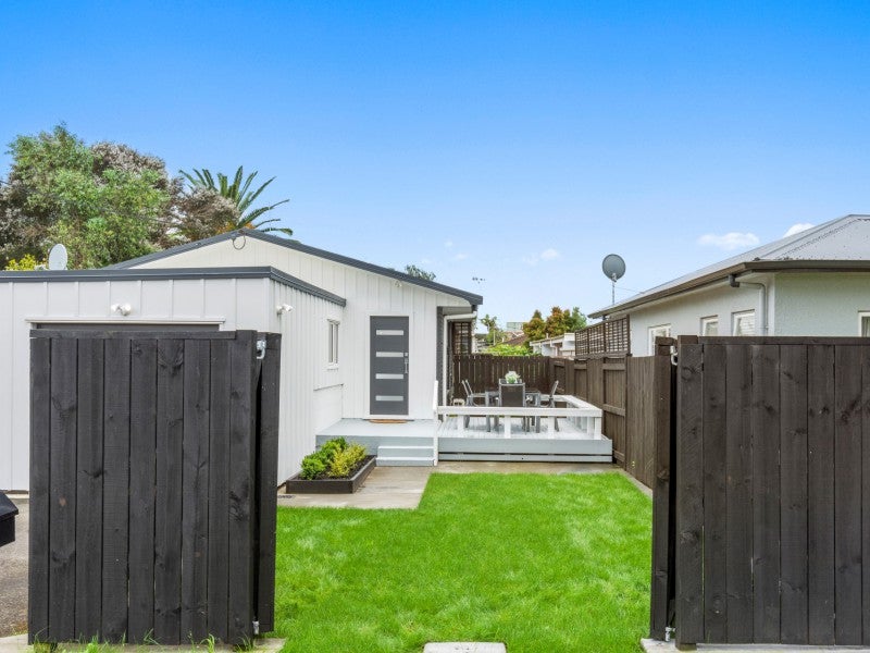 15B Alexander Street, Tauranga South, Tauranga - Carousel 15