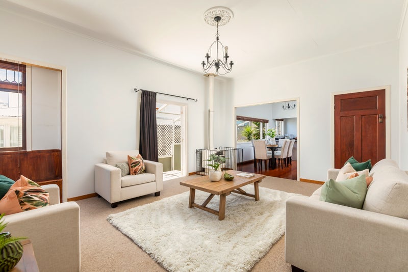 44A Fowlds Avenue, Sandringham, Auckland - Carousel 2