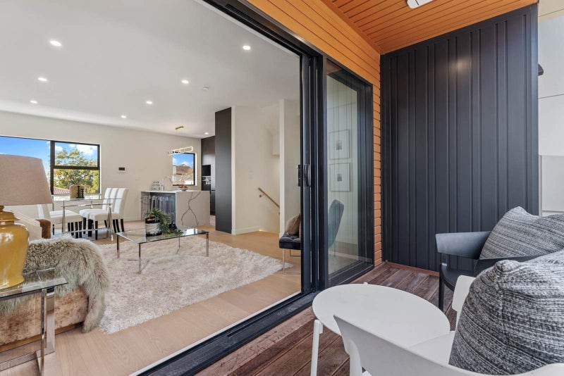 6/36 Seccombes Road, Epsom, Auckland - Carousel 20