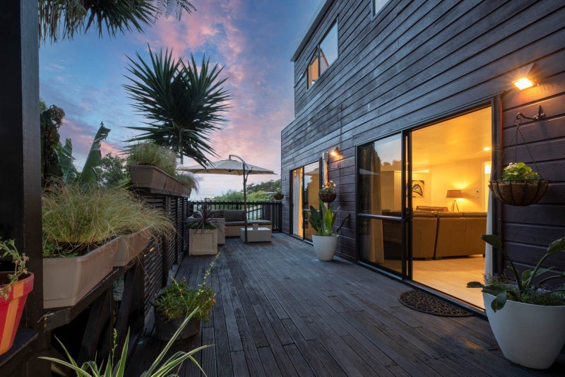 1/228 Old Titirangi Road, Titirangi, Auckland - Carousel 1