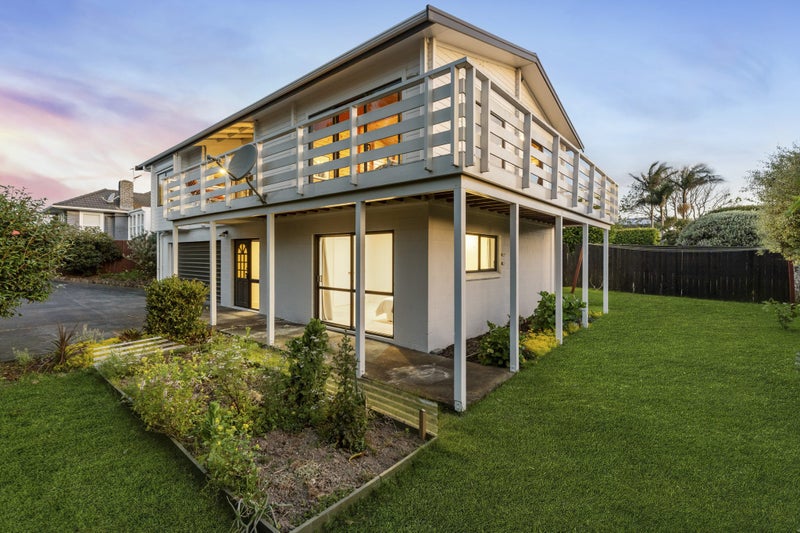 2/319 Kohimarama Road, Kohimarama, Auckland - Carousel 1