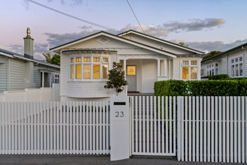 23 Cumberland Avenue, Westmere, Auckland - Carousel 1