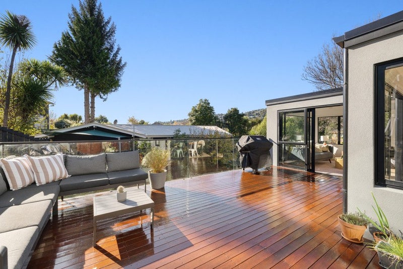 49 Holliss Avenue, Cashmere, Christchurch - Carousel 1