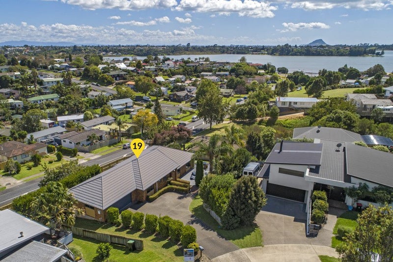 19 Talbot Place, Welcome Bay, Tauranga - Carousel 2