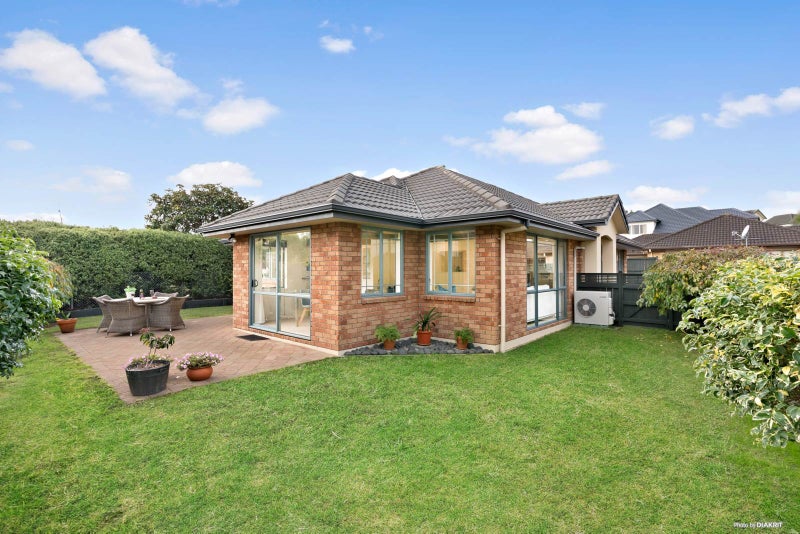 12 Belsera Court, Northpark, Auckland - Carousel 2