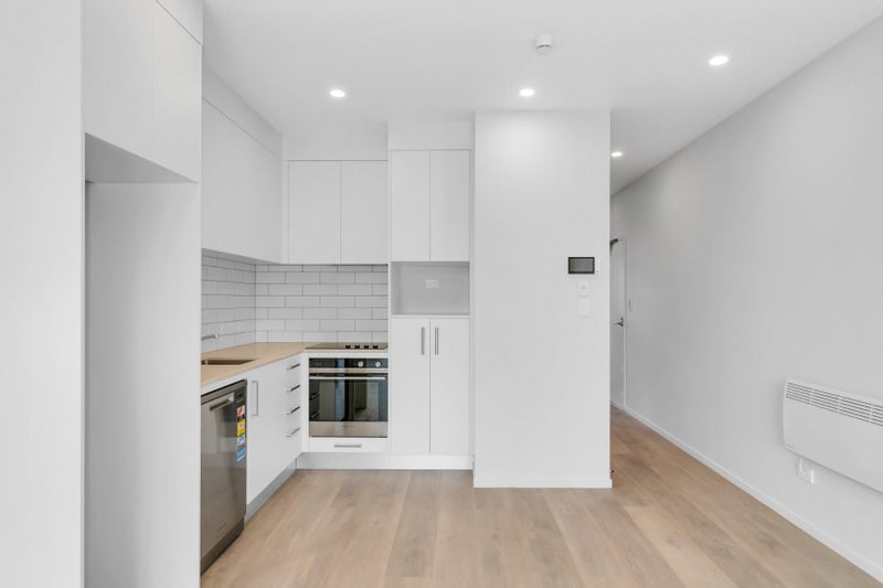 5/2G Ko Street, Northcote, Auckland - Carousel 1