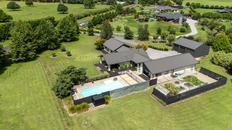 86 Taplin Road, Matangi - Carousel 1