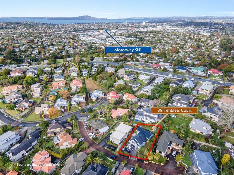 39 Tenbless Court, Unsworth Heights, Auckland - Carousel 1