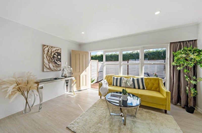 4/65 Mays Road, Te Papapa, Auckland - Carousel 2
