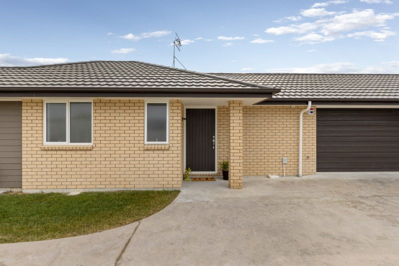146 Puhirake Crescent, Pyes Pa, Tauranga - Carousel 2