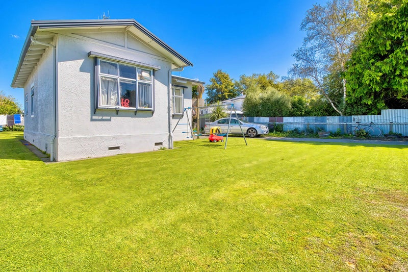 4 Buckingham Street, Whakatu, Hastings - Carousel 1