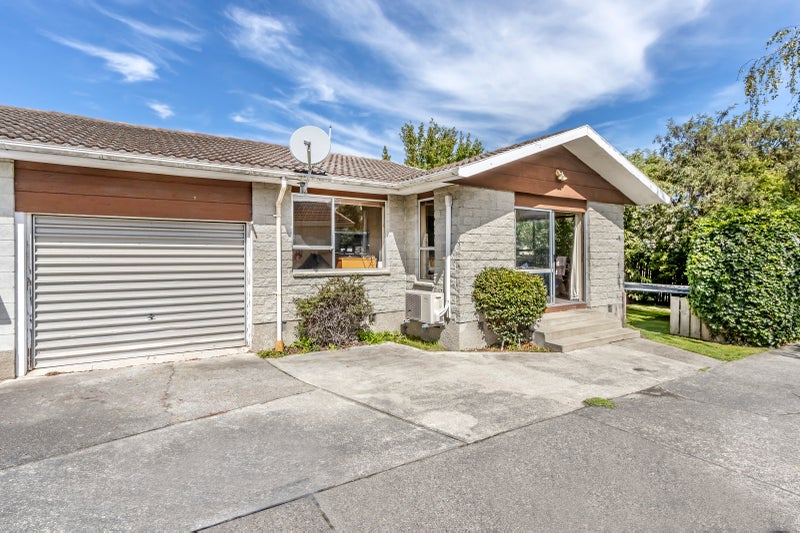 1/73 Solomon Avenue, Redwood, Christchurch - Carousel 1