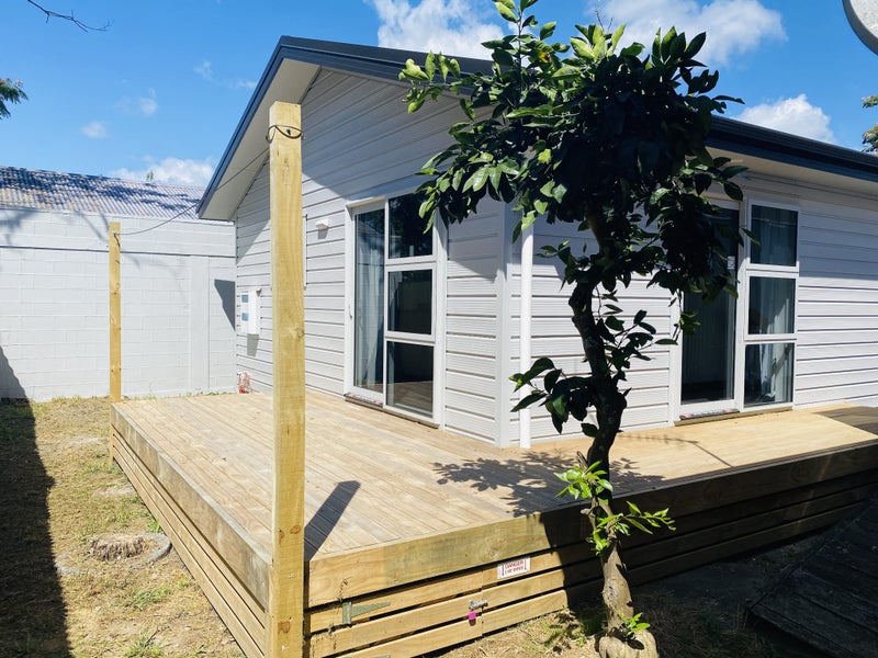 330 Peachgrove Road, Fairfield, Hamilton - Carousel 1