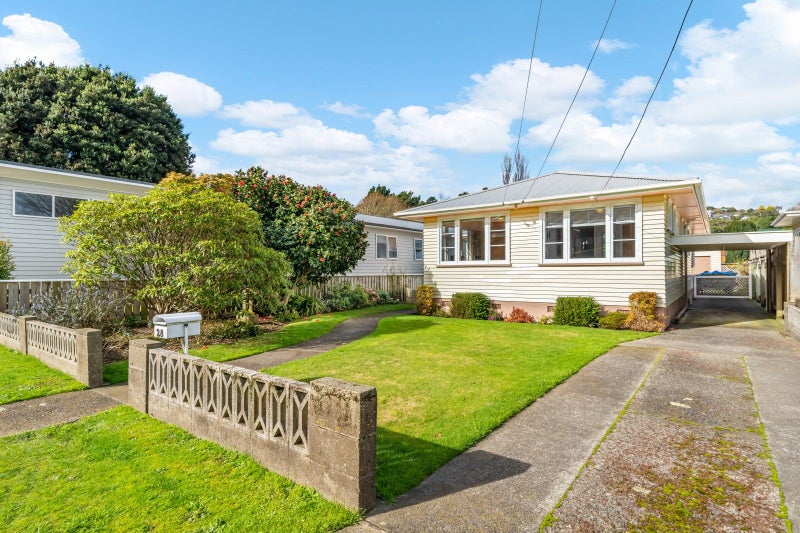 28 Golf Road, Manor Park, Lower Hutt - Carousel 18