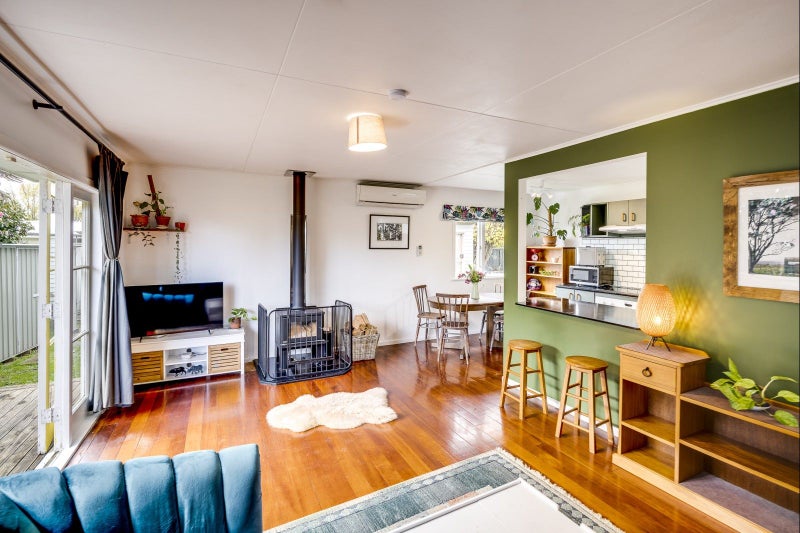 808A Copeland Road, Akina, Hastings - Carousel 2