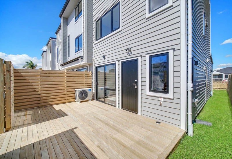 19 Auranga Drive, Karaka, Papakura - Carousel 1