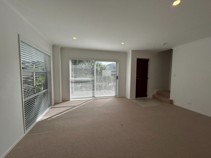 50 Korere Terrace, Stonefields, Auckland - Carousel 2