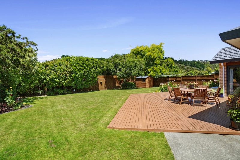21 Mary Huse Grove, Manor Park, Lower Hutt - Carousel 2